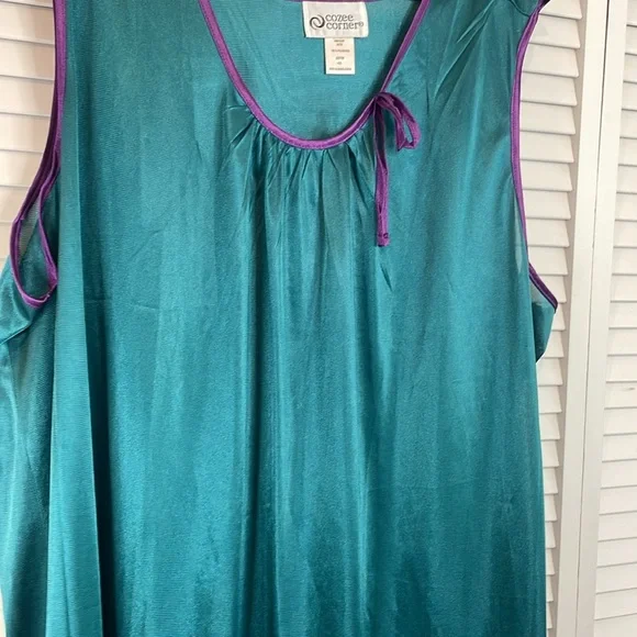 NWOT Cozee Corner lightweight night gown 4X - Picture 2 of 4